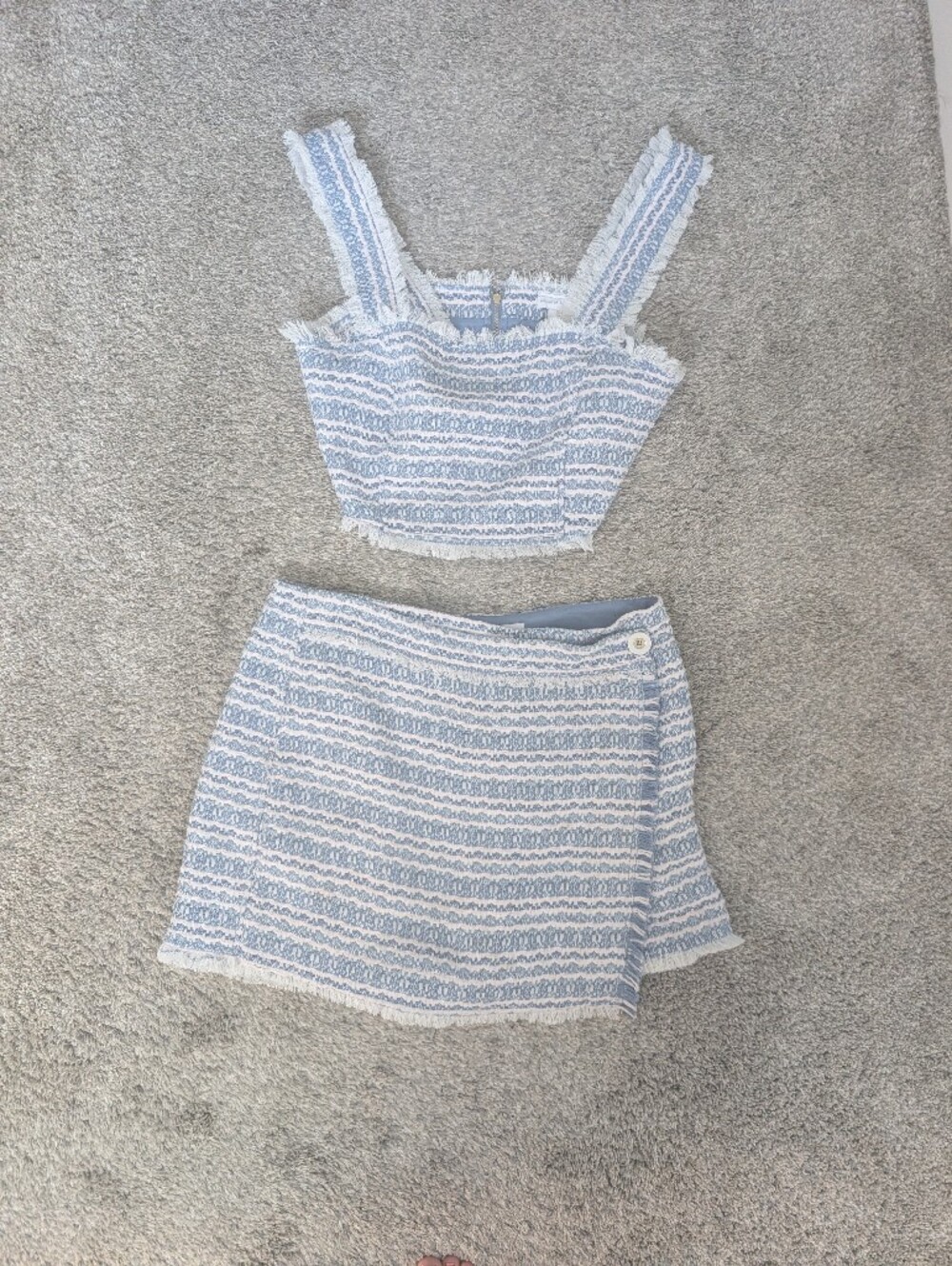 2 Piece Set Textured Blue & White Mini Skort - Feminine Tweed Style Knit Cozy